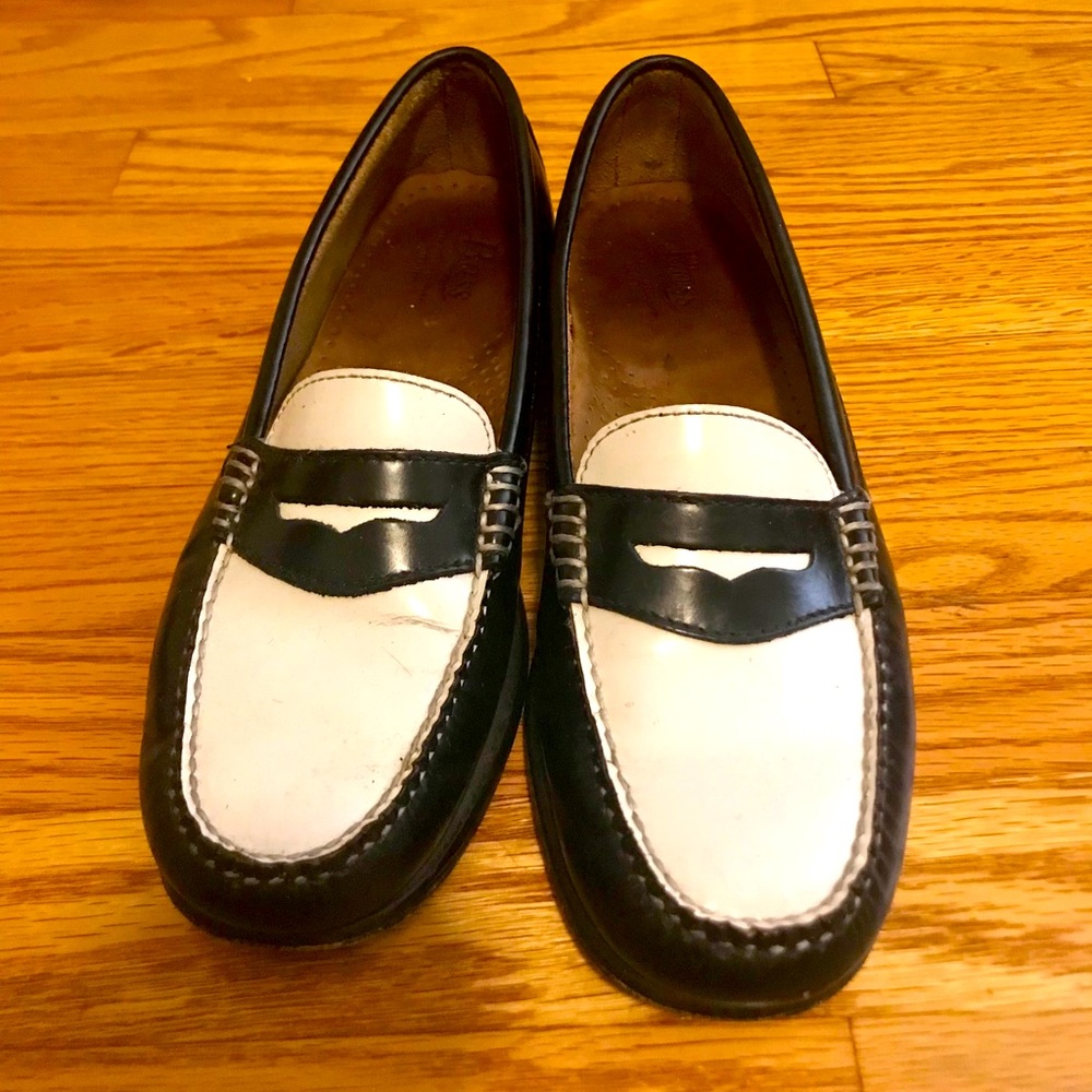 Bass weejun penny loafers 🖤🤍🖤🤍